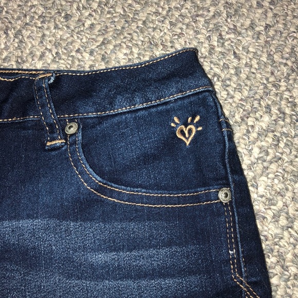 Justice Dark Wash Denim Shorts - Picture 3 of 5